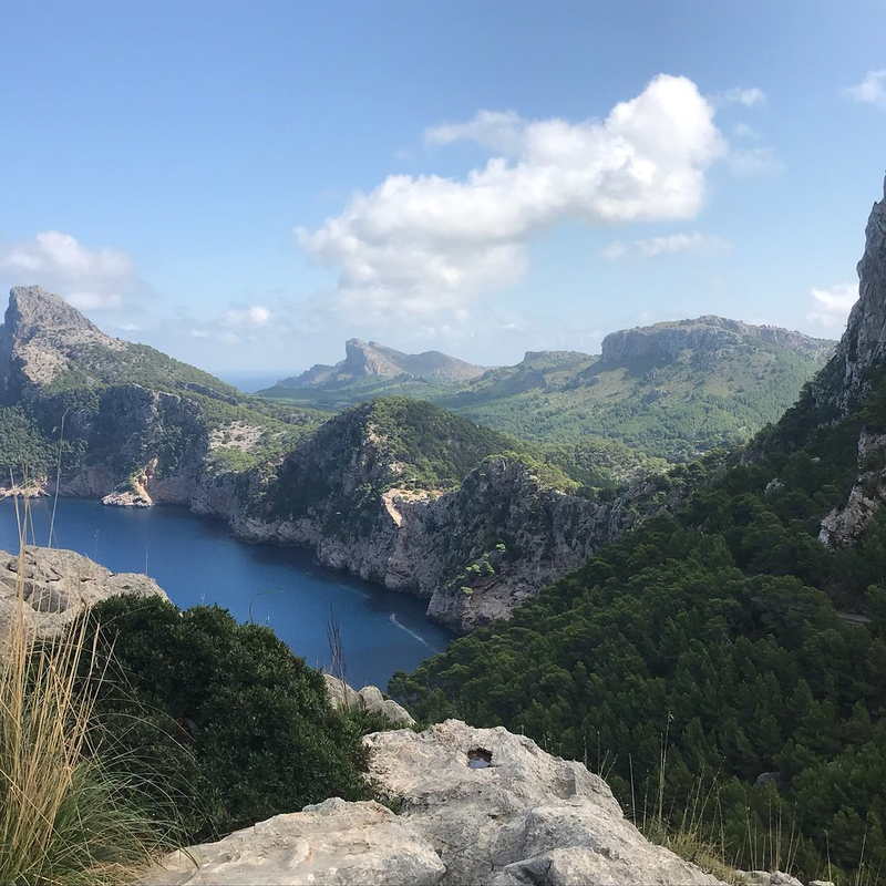 Illustration for article titled Europpomeet (autumn 2019) goes exotic: Mallorca. Poll included!